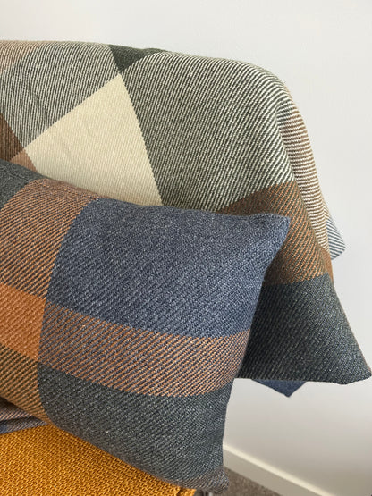 Nood Check Throw and Cushion Set