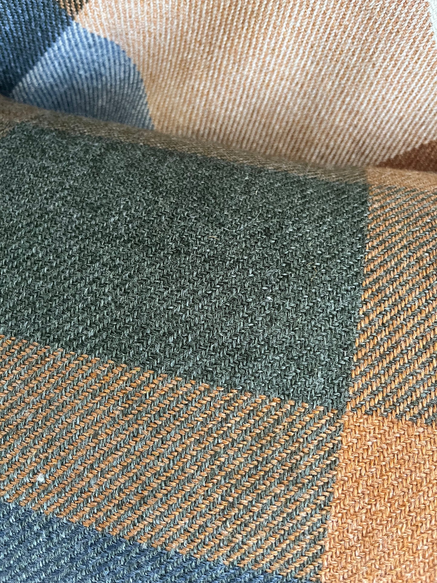 Nood Check Throw and Cushion Set