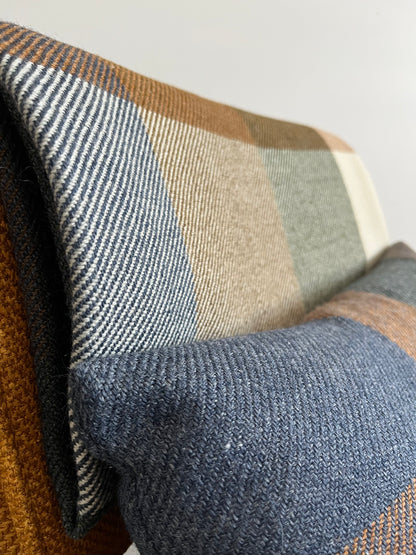 Nood Check Throw and Cushion Set