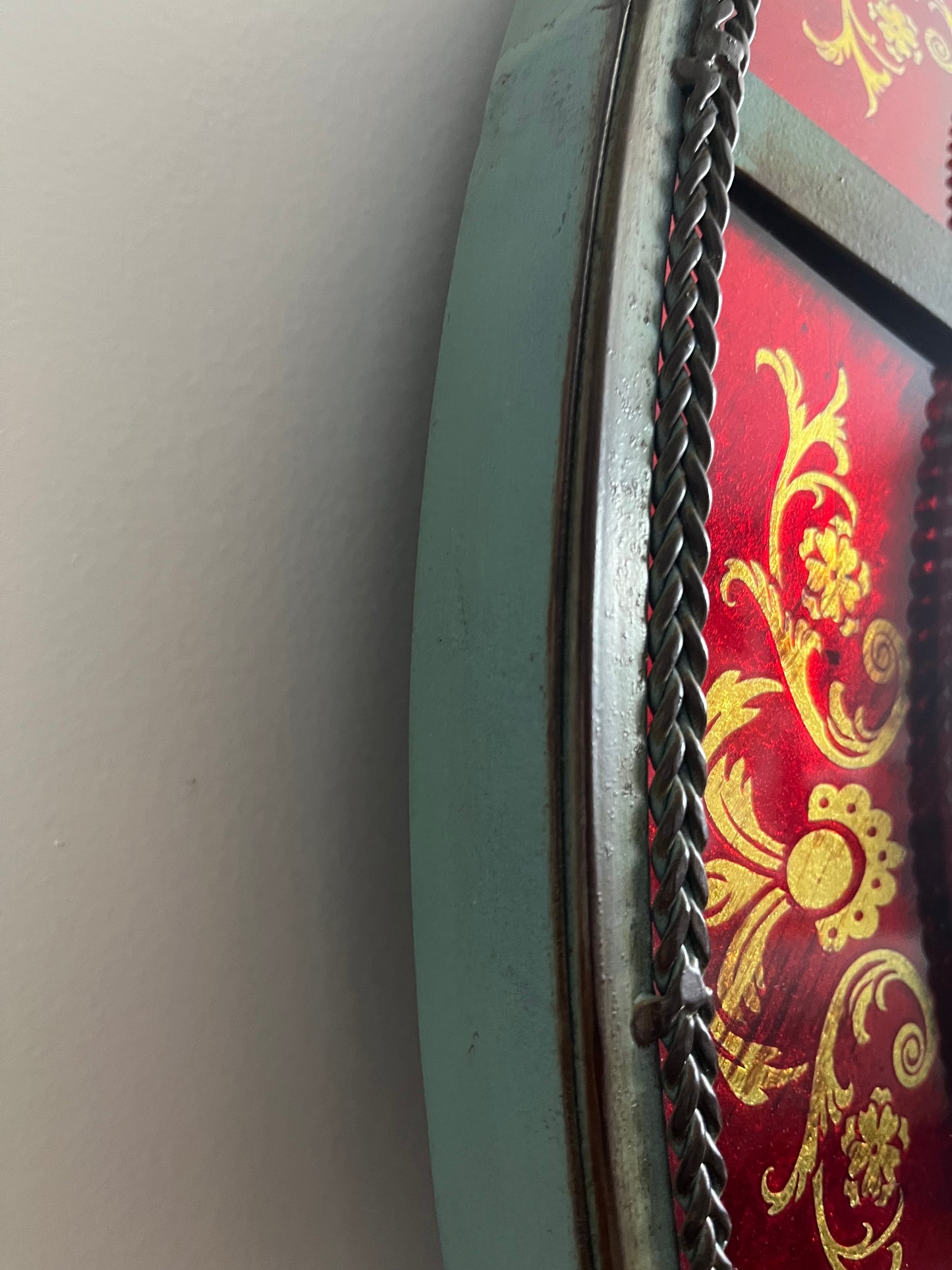 Stunning Round Metal Mirror