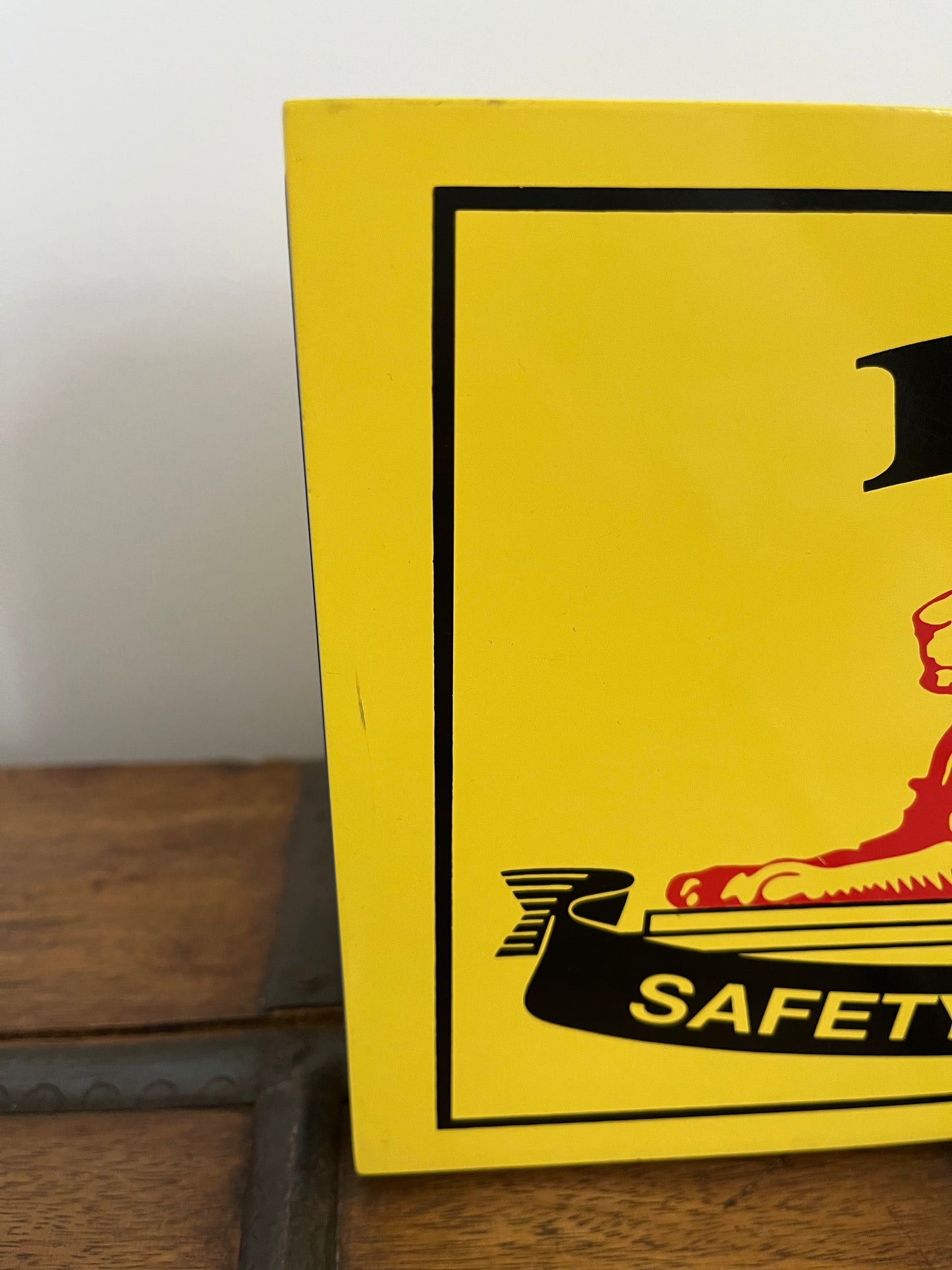 Retro Lion Safety Matches Wooden Storage Box