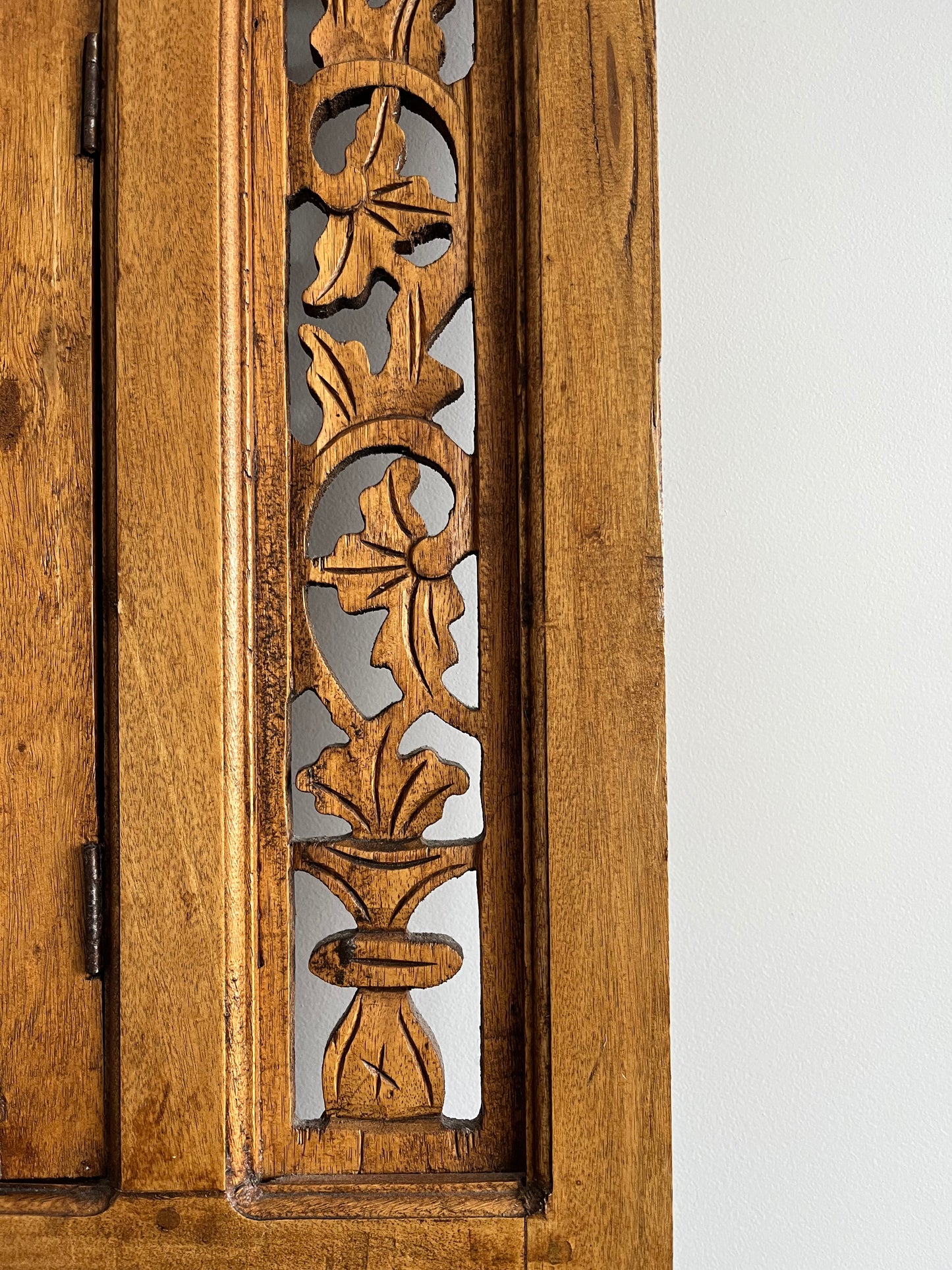 Beautiful Balinese Window Mirror