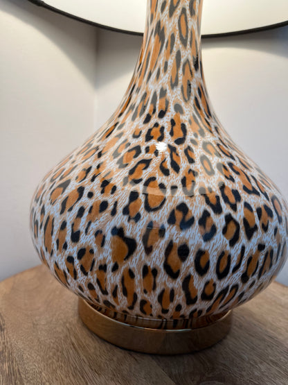 Lovely Le Forge Leopard Print Table Lamp