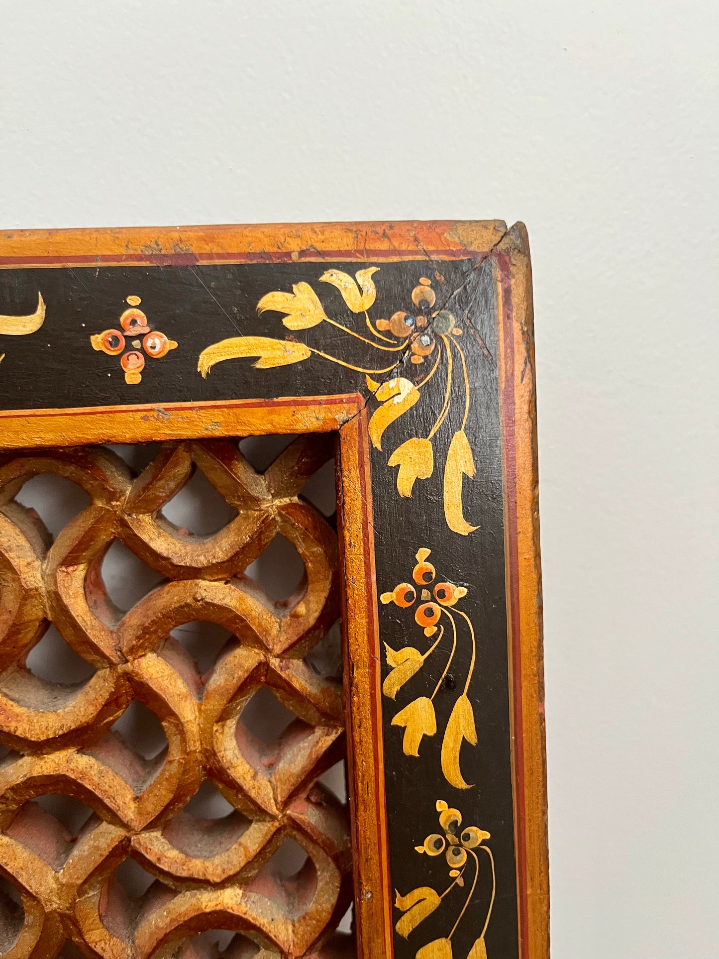Decorative Wooden Wall Mirror