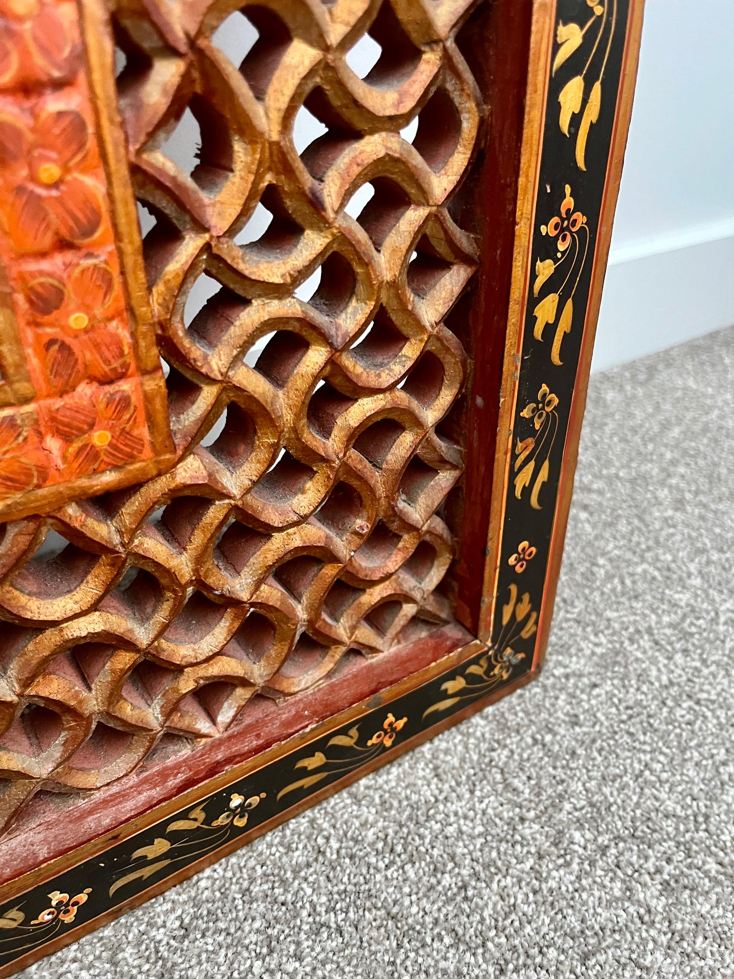 Decorative Wooden Wall Mirror