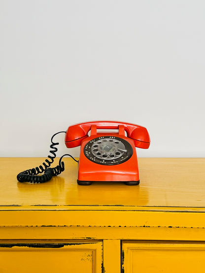 Retro Telephone