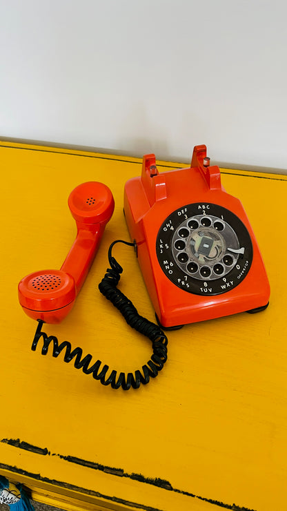 Retro Telephone