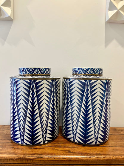 Beautiful pair of Ginger Jars