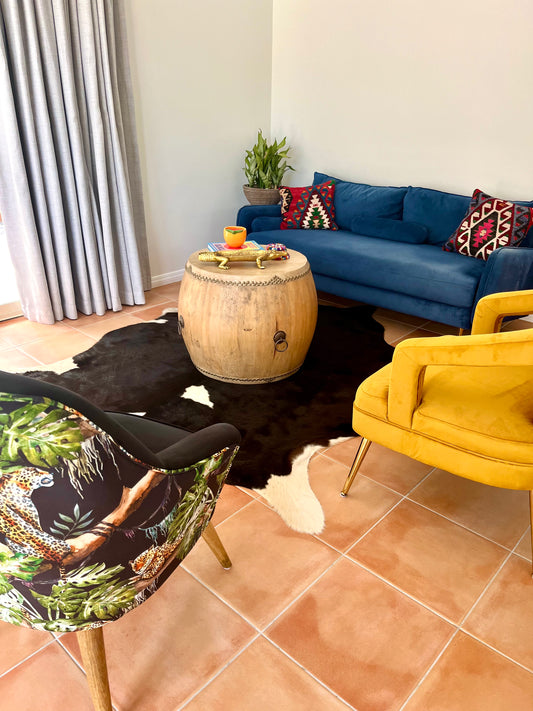 Stunning Drum Style Table