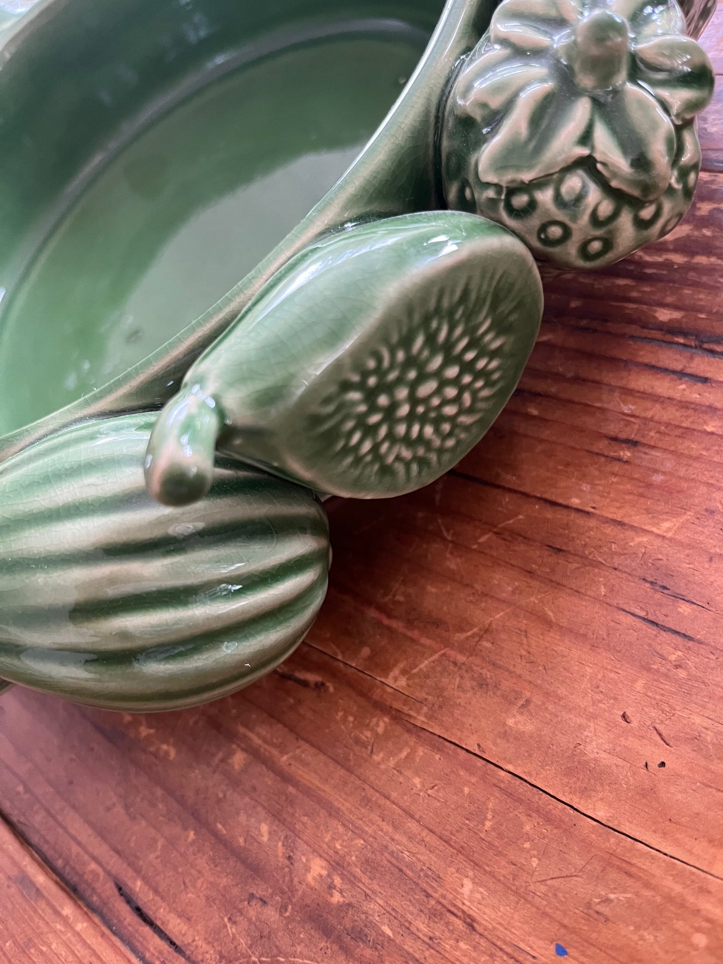 Green Ceramic Fruit Bowl