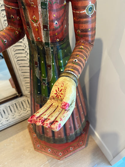 Statue of 1920's Indian Tribesman