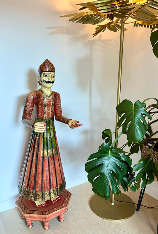 Statue of 1920's Indian Tribesman