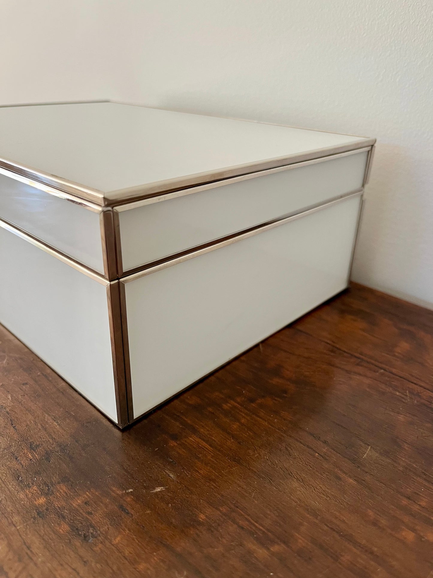Bee Jewellery Box
