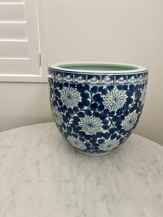 Gorgeous Plant Pot