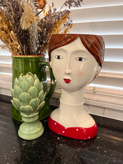 Betty Vase