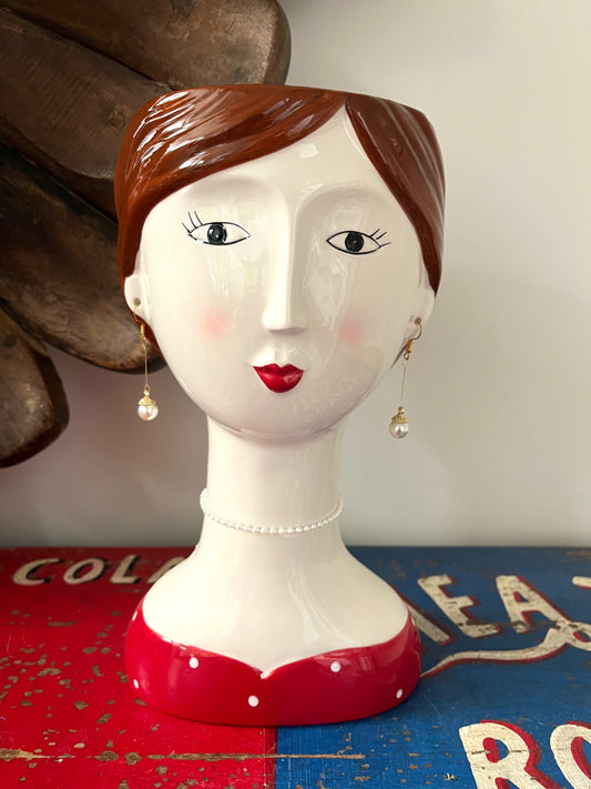 Betty Vase
