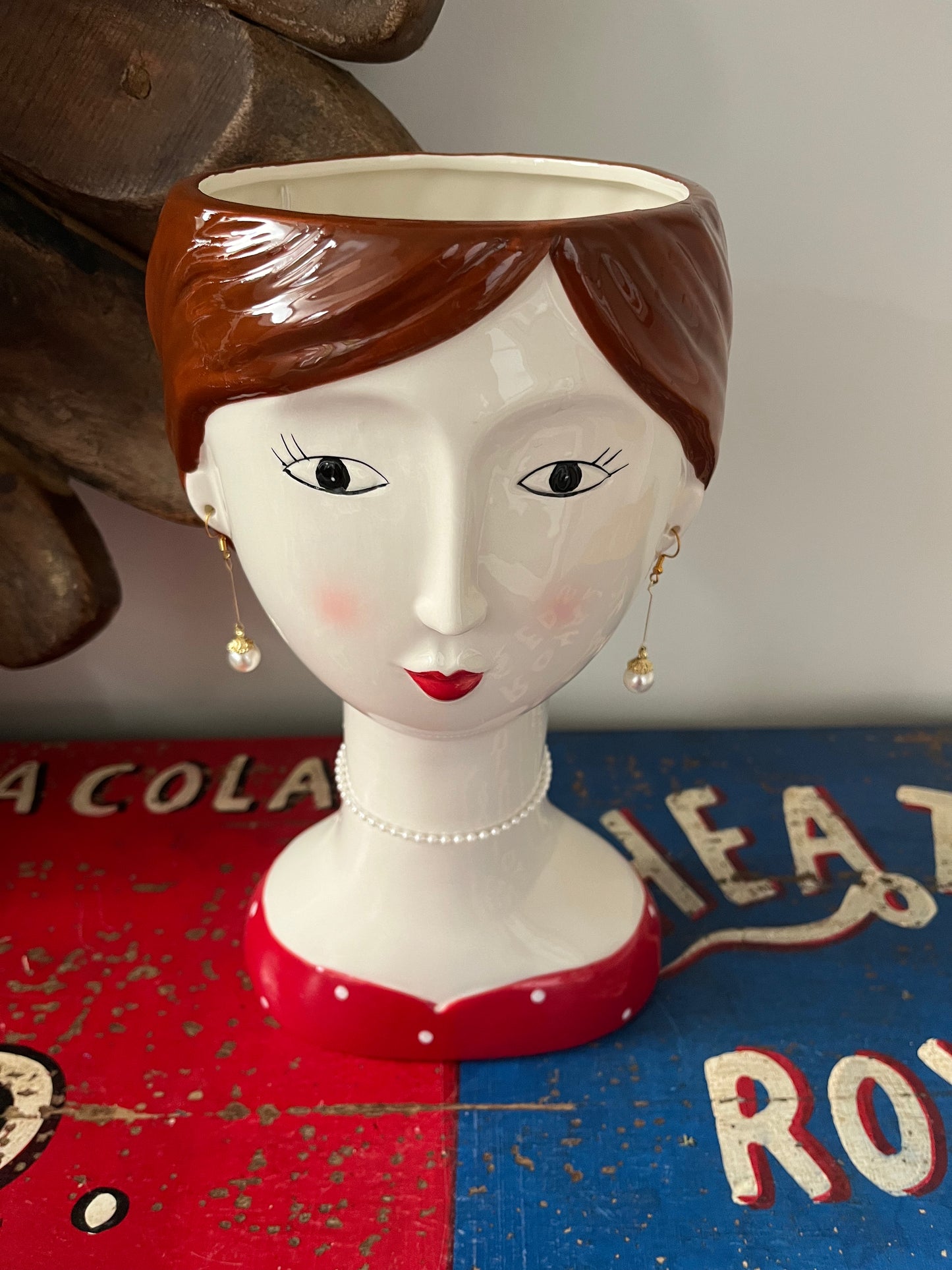 Betty Vase