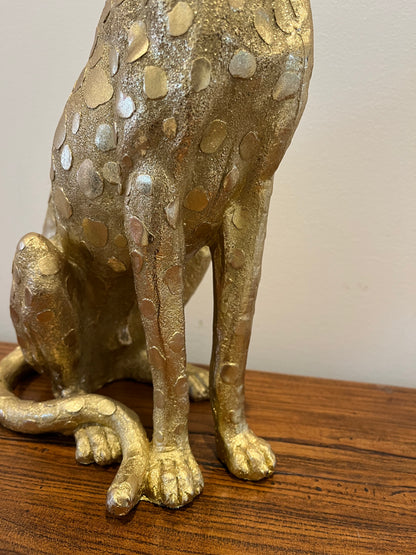 Stunning Leopard Sculpture