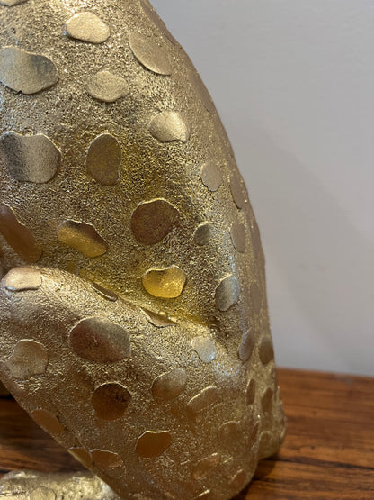 Stunning Leopard Sculpture