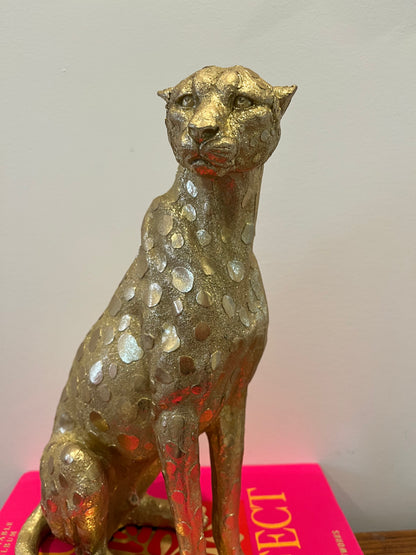 Stunning Leopard Sculpture