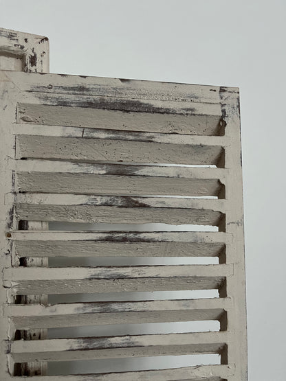 Lovely Shutter Mirror