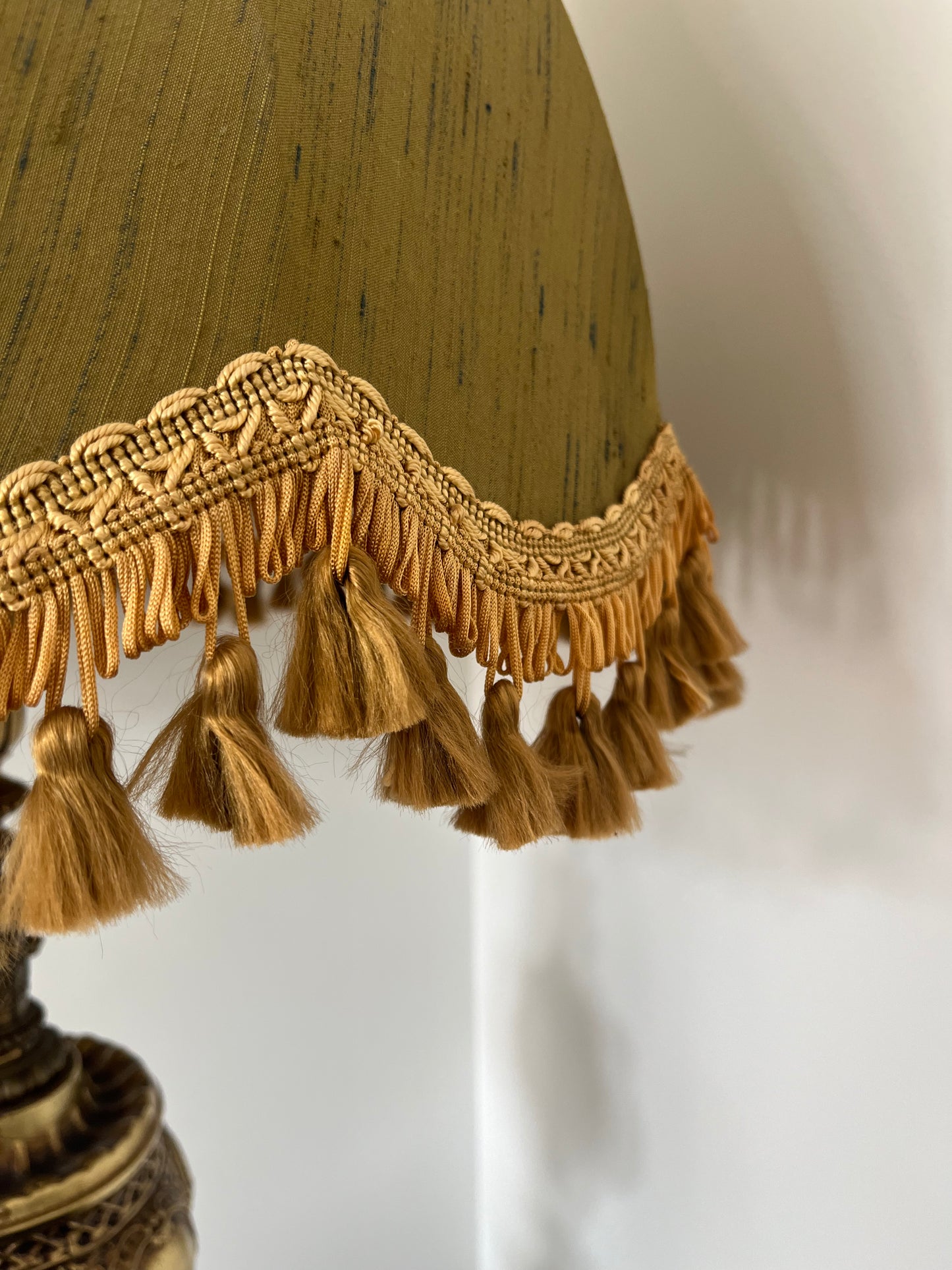 Beautiful Vintage Table Lamp