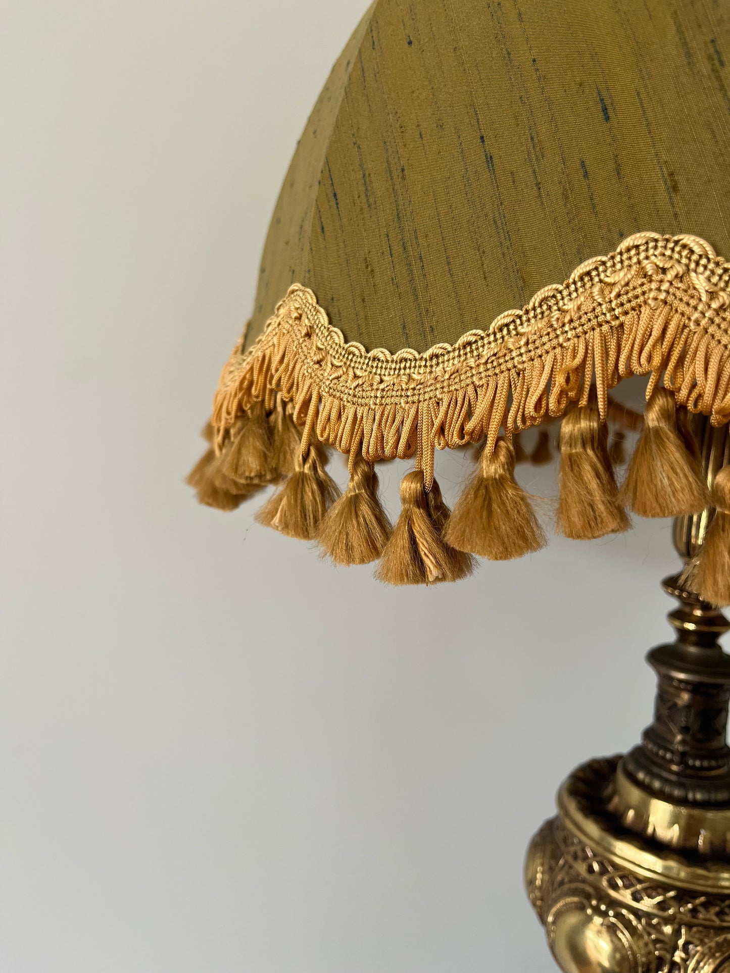 Beautiful Vintage Table Lamp
