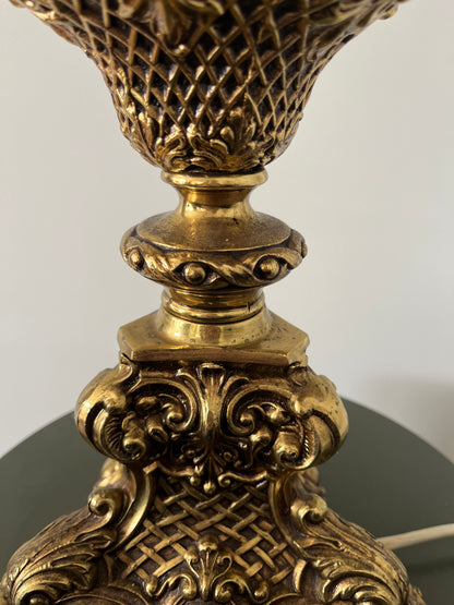 Beautiful Vintage Table Lamp