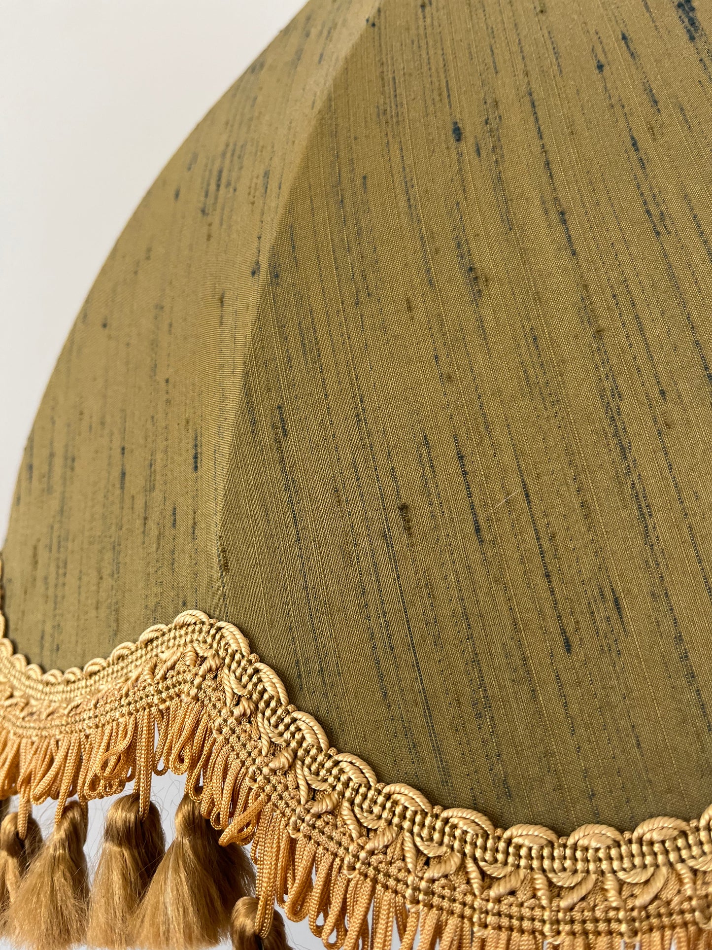 Beautiful Vintage Table Lamp