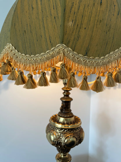 Beautiful Vintage Table Lamp
